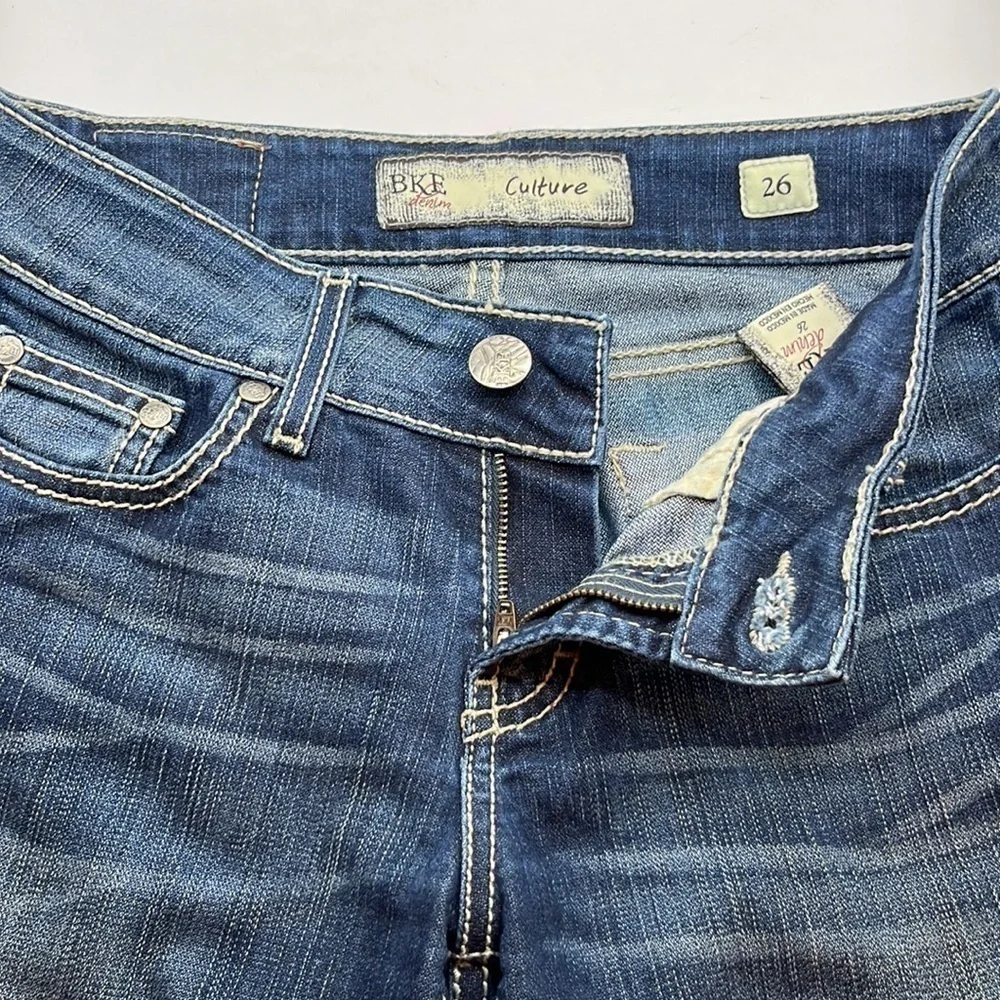 BKE Denim Culture Capri Mid Rise Size 26